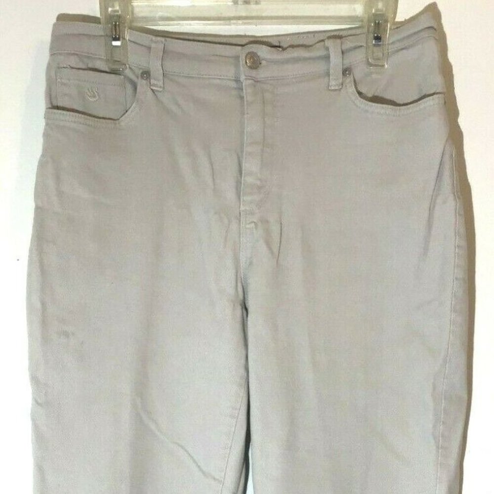 Gloria Vanderbilt Amanda Women Stretch Leg Ivory Color Jeans Size 8